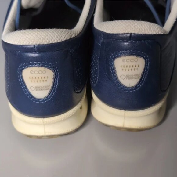 ECCO Women's Size 9 Navy Yak Perforated Leather Gore-Tex Surround Lace Up Shoes - Picture 5 of 7